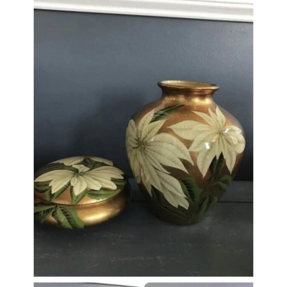 Andrea By Sadek Vintage Gold WhIte and Bowl With Lid 12 Inch Signed - Picture 1 of 11